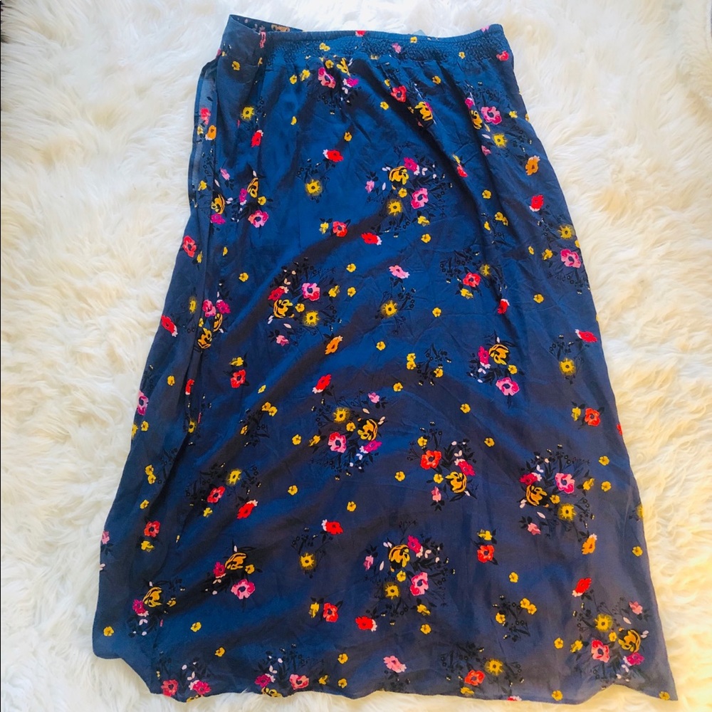 EXPRESS Floral Wrap Front Maxi Skirt Sz XL - Picture 10 of 11
